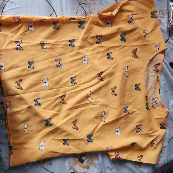 Ropa - Picture 6 of 16